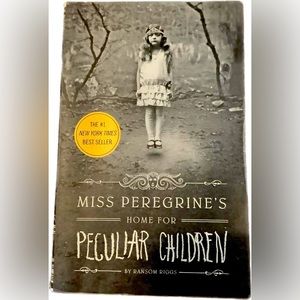 MISS PEREGRINE'S
HOME FOR
PECULAR CHILDREN book